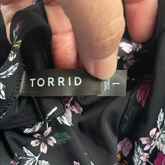 Floral Black and Pink swimsuit - Picture 3 of 5